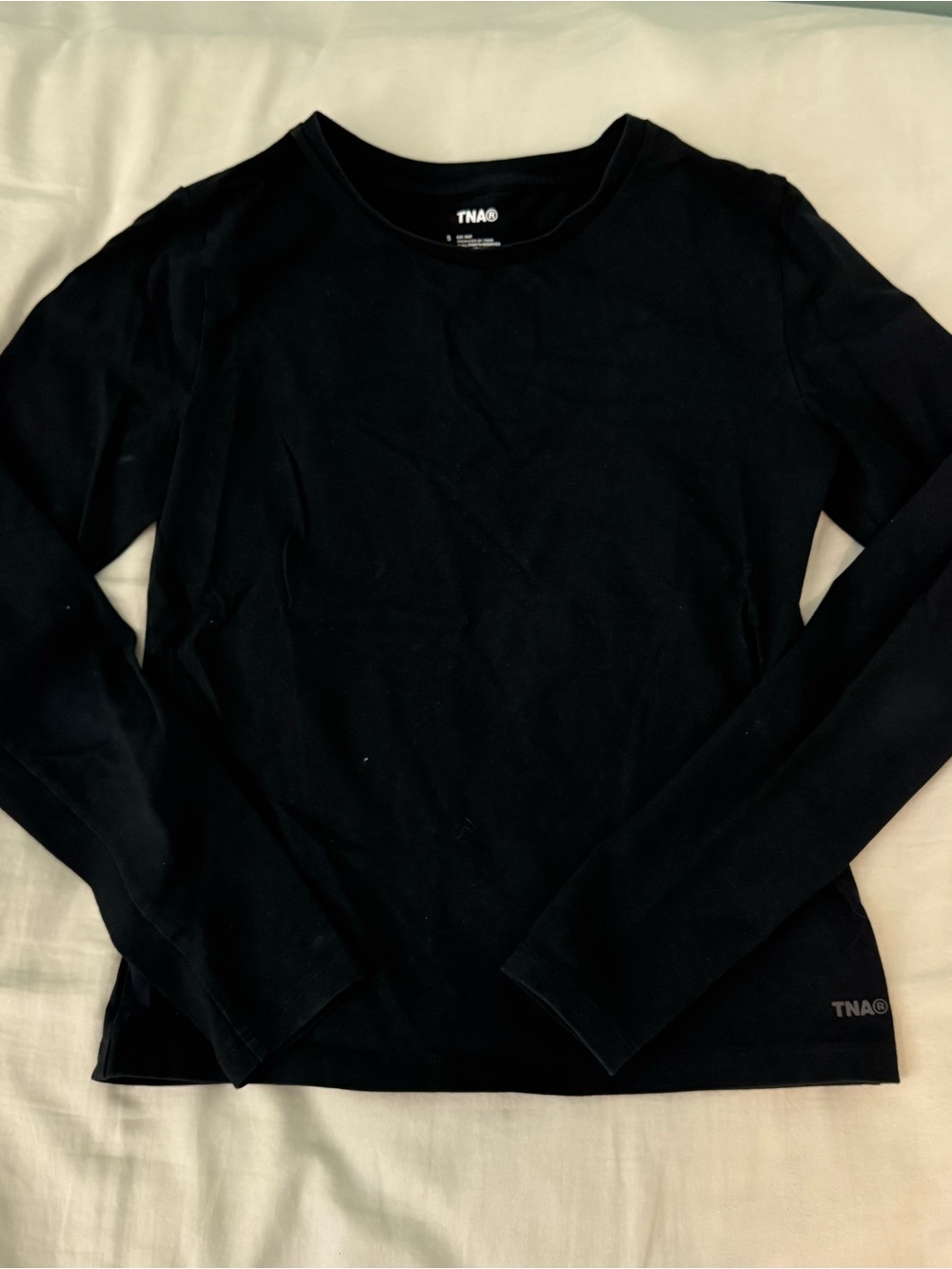 Black Aritzia TNA basic long sleeve snug fit top S